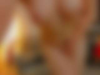 kayakiss MILF webcam performer live streaming