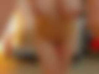 kayakiss MILF webcam performer live streaming