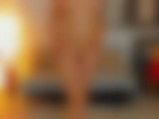 kayakiss MILF webcam performer live streaming
