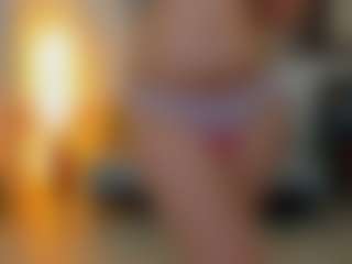 kayakiss MILF webcam performer live streaming