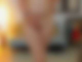 Live cam show with kayakiss - Middle Aged on SquirtSoMuch