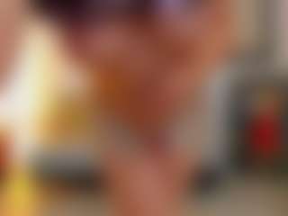 Live cam show with kayakiss - Mature MILF on Dolls Live