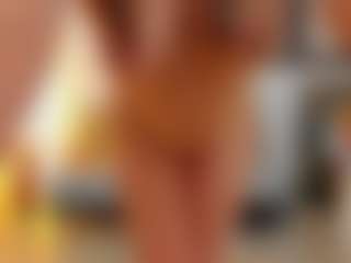 kayakiss MILF webcam performer live streaming