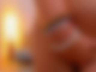 kayakiss MILF webcam performer live streaming