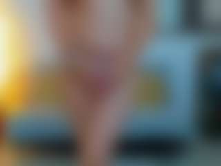 Live cam show with kayakiss - Mature on Camsoda