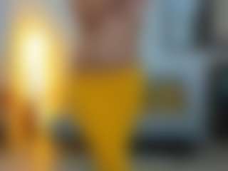 kayakiss MILF webcam performer live streaming