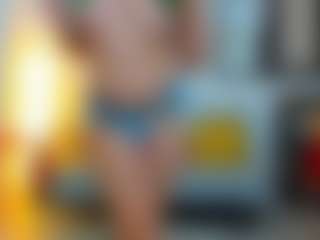 Live cam show with kayakiss - Mature on Camsoda