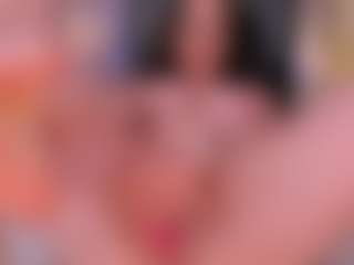 Live cam show with SARAH RHODES - Dildo Mature on AdultVida.com