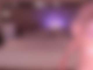 Live cam show with SARAH RHODES - Nipple Piercings on CSO-WL
