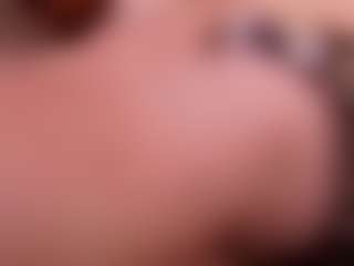Live cam show with SARAH RHODES - Public Mature on Milfs Live