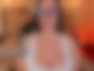 Live cam show with SARAH RHODES - Teen (18+) on Camsoda