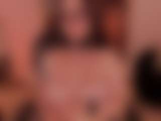 Live cam show with SARAH RHODES - Mature on milfzrlive.com