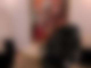 Live cam show with SARAH RHODES - Blowjob Mature on studioflirtlive.com