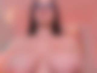 Live cam show with SARAH RHODES - Public Brown Hair on Camsoda