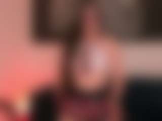 Live cam show with SARAH RHODES - Mature Young Adult on Camming Site