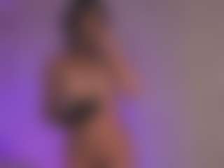 Sweet Veronica's Live Sex Cam Show