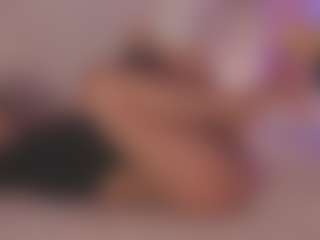 Sweet Veronica's Live Sex Cam Show