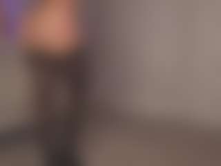 Live cam show with Sweet Veronica - Handjob on camwithhim.com