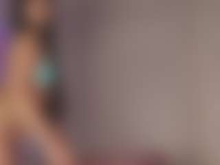 Live cam show with Sweet Veronica - MILF Teen (18+) on sexylive.show