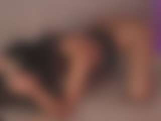 Live cam show with Sweet Veronica - Amateur MILF on Dare Cams