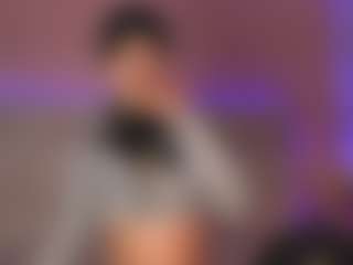 Live cam show with Sweet Veronica - Cosplay Black on Milfs Live