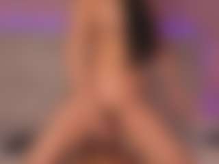 Live cam show with Sweet Veronica - Latina Petite on Soda Cam | colombia