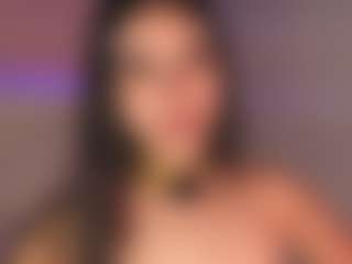 Live cam show with Sweet Veronica - Tease MILF on Streamer API