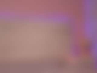 Live cam show with Sweet Veronica - Spank on eurowanks.com