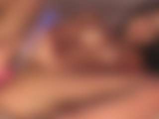 Live cam show with Sweet Veronica - Sexy on Milf Play