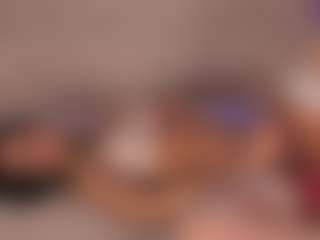 Live cam show with Sweet Veronica - Bedroom on Camsoda