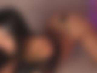 Live cam show with Sweet Veronica - Camel Toe on Camsoda