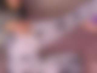 Live cam show with Sweet Veronica - Petite Teen (18+) on Camsoda