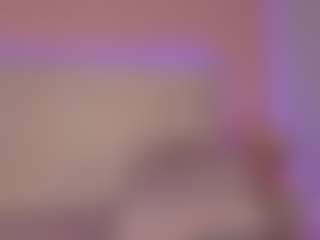 Live cam show with Sweet Veronica - Cute on Camming Site