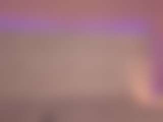 Live cam show with Sweet Veronica - Big Ass on Camming Site