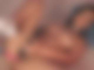 Live cam show with Sweet Veronica - Spanish MILF on Gym Cam Girls | colombia