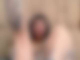 Live cam show with NaughtyKittenm - Skinny on Camsoda