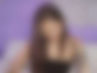 Live cam show with Naughty Gia - Cock Rating on Soda Cam