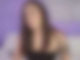 Live cam show with Naughty Gia - Thin on Cam Slut