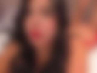 Live cam show with Kayla Rossi - Thick on livesuperchat.net