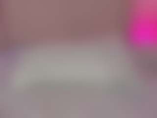 Live cam show with Kayla Rossi - Bbc on eurowanks.com
