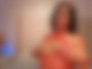 Live cam show with Kayla Rossi - Bikini on Camsoda