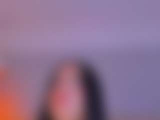 Live cam show with Kayla Rossi - Deepthroat on live18s.com
