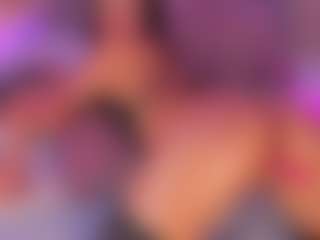 Live cam show with Kayla Rossi - Dirty Talk on Camming Site