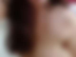 Live cam show with LizethBels - Middle Aged on Fit Hotties