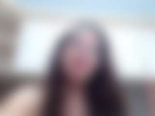 LizethBels MILF webcam performer live streaming