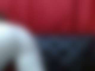 LizethBels MILF webcam performer live streaming