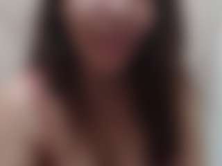 LizethBels MILF webcam performer live streaming