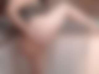 Live cam show with LizethBels - Office on instabang