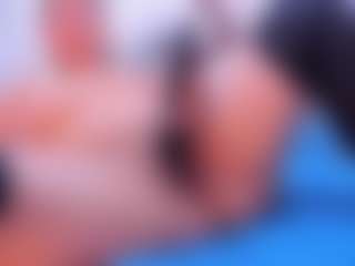 LizethBels MILF webcam performer live streaming