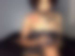 TrinityTeighlour's Live Sex Cam Show